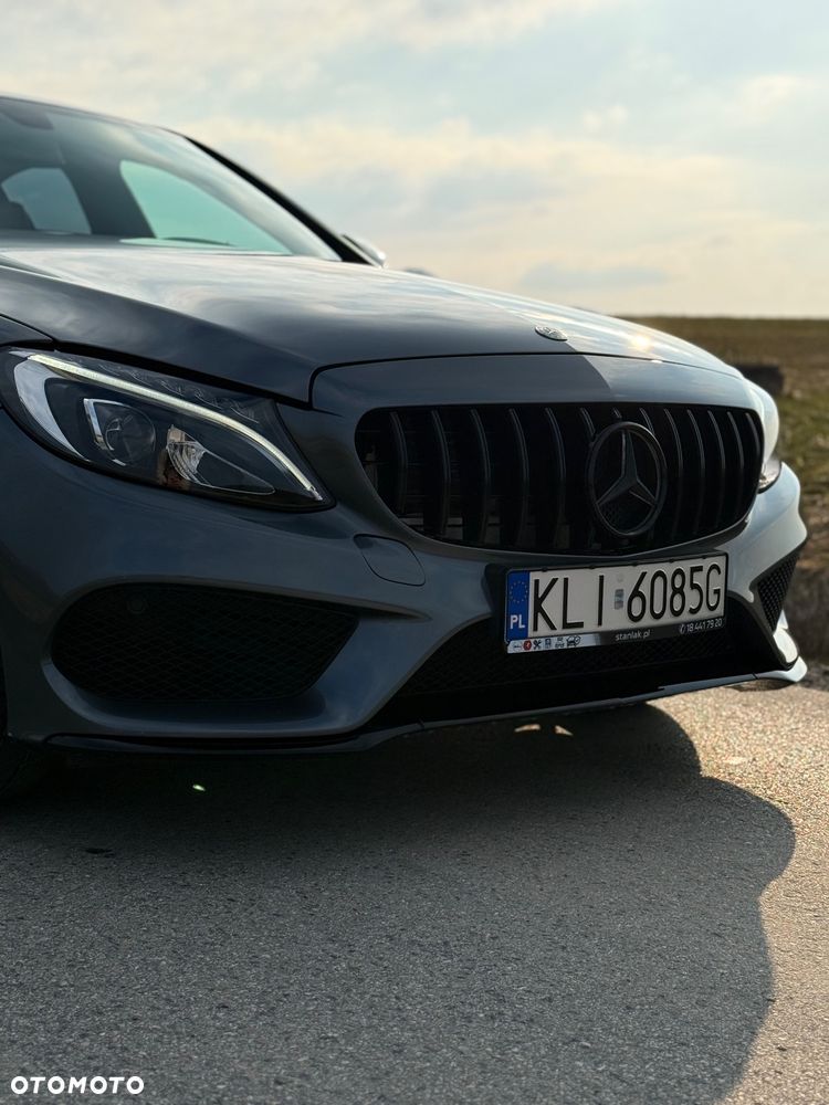 Mercedes-Benz Klasa C AMG 43 4-Matic - 9
