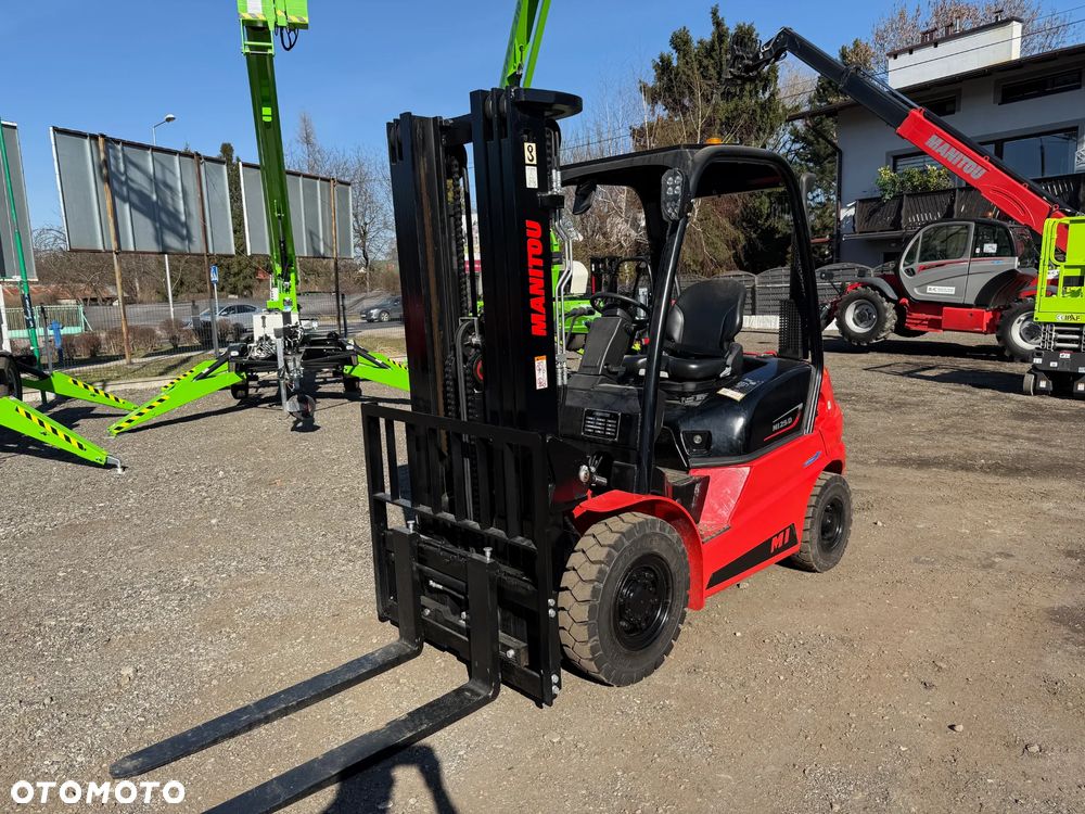 Manitou MI25D - 2