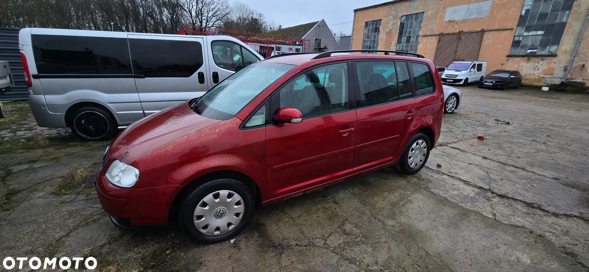 Volkswagen Touran 1.9 TDI Trendline - 1
