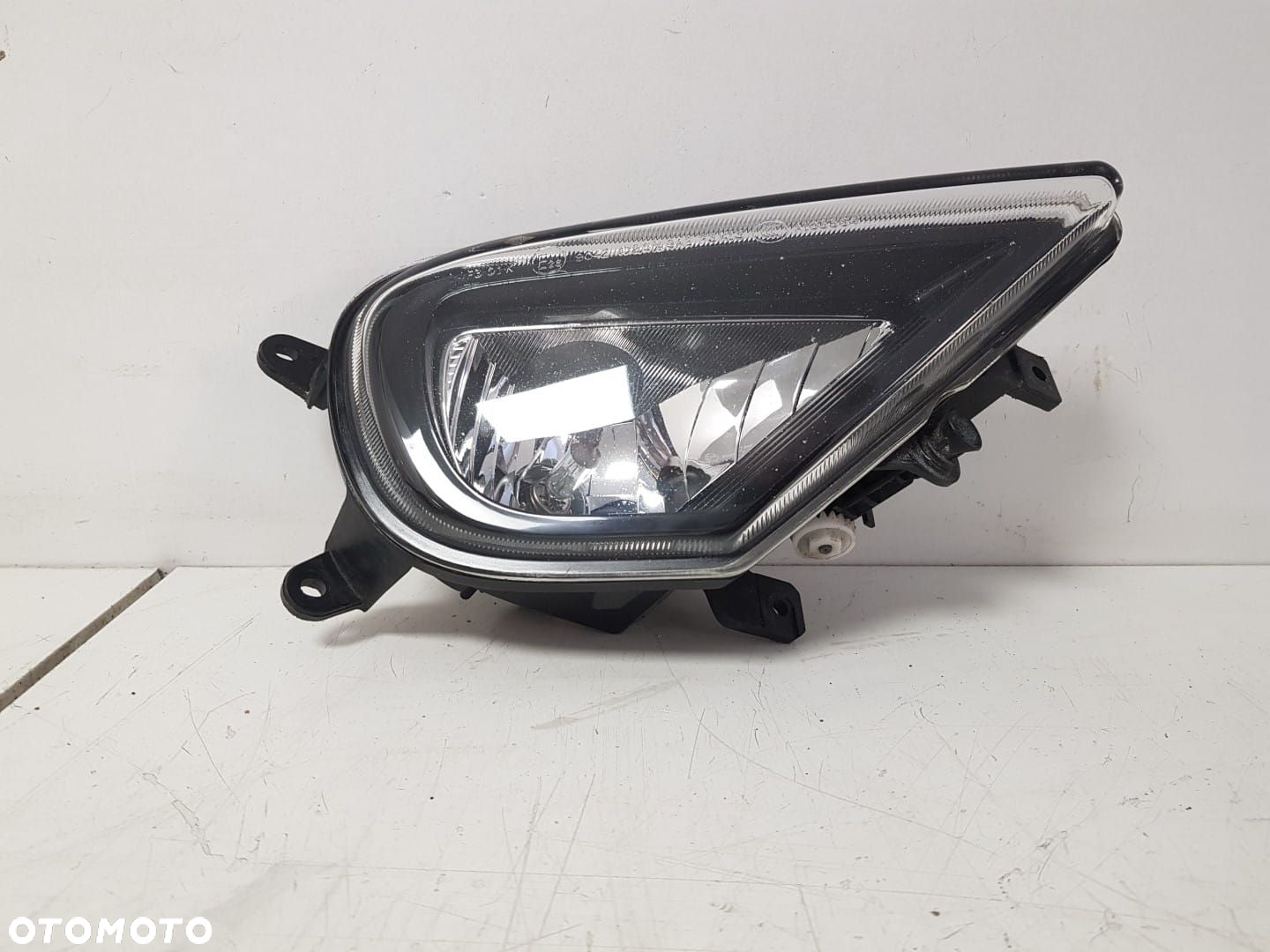 HALOGEN PRAWY VW TOUAREG 7P II LIFT 7P6941700H - 5
