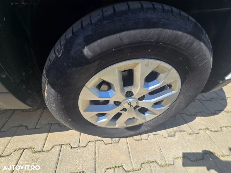 Dacia Duster - 8