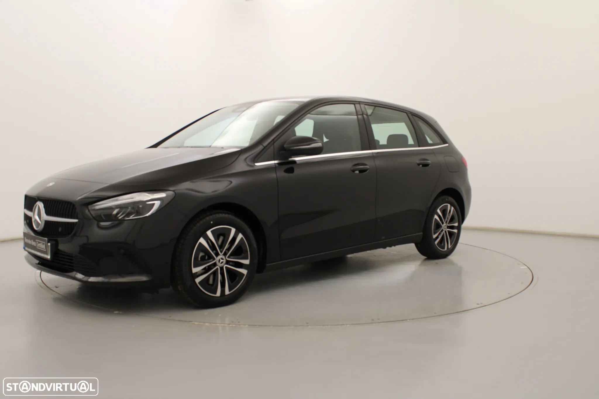 Mercedes-Benz B 250 e - 14