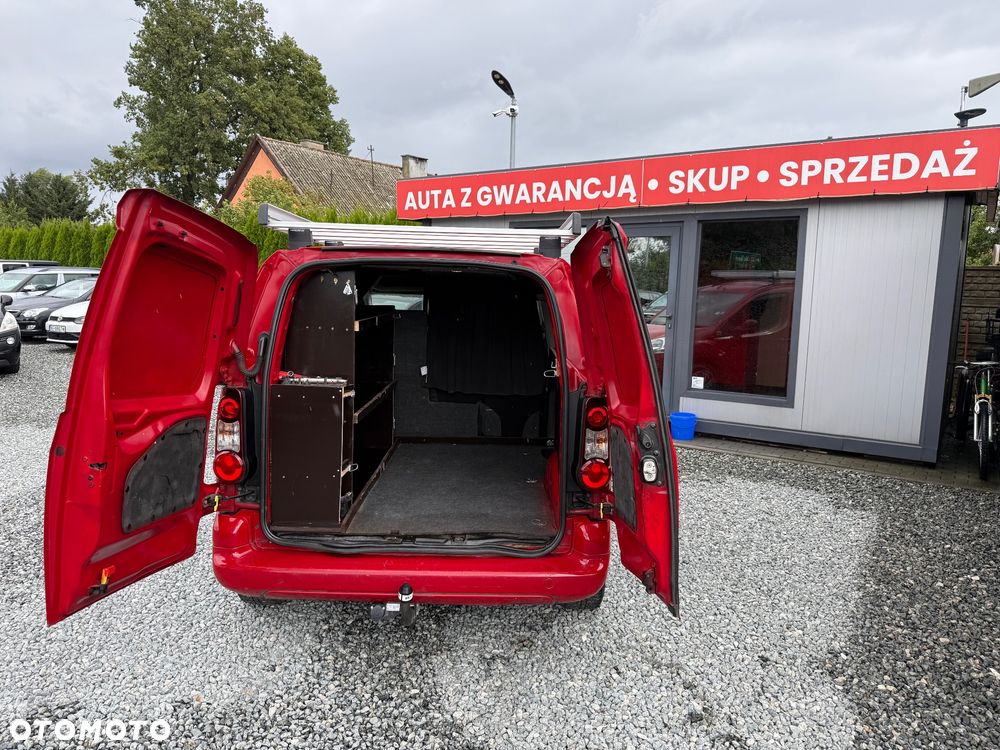 Citroën BERLINGO - 11