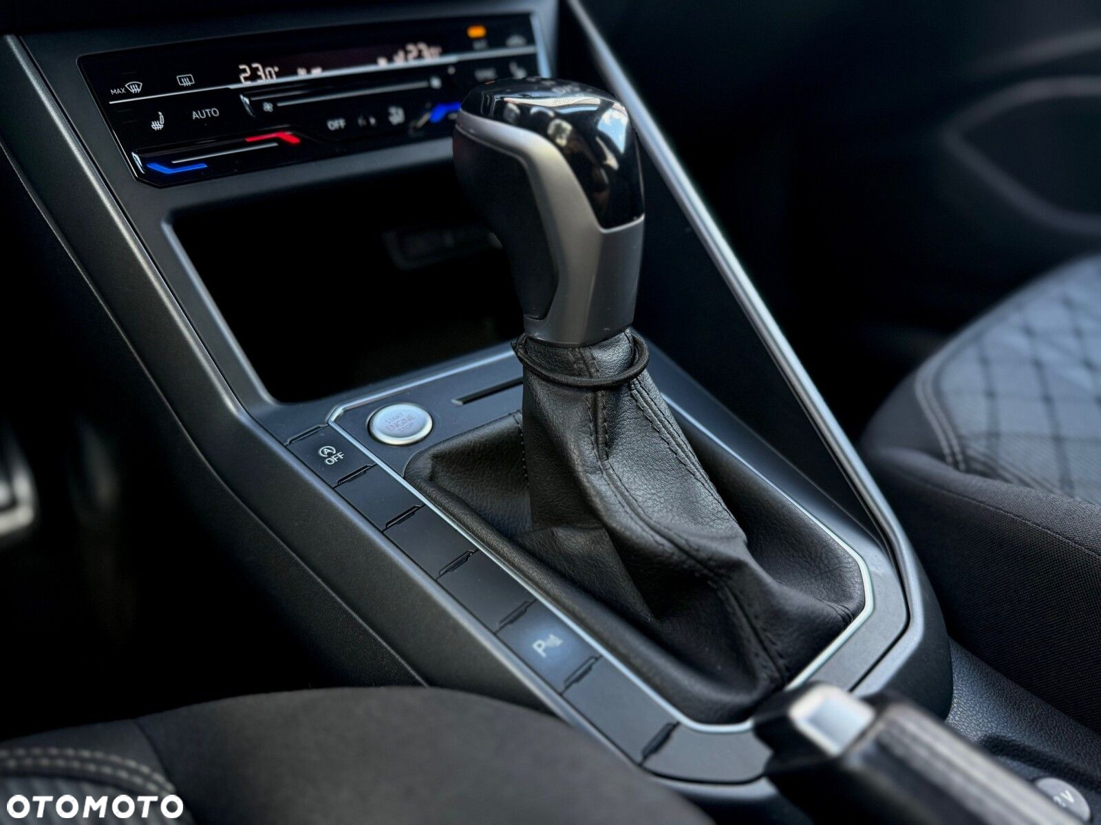 Volkswagen Taigo 1.0 TSI R-Line DSG - 21