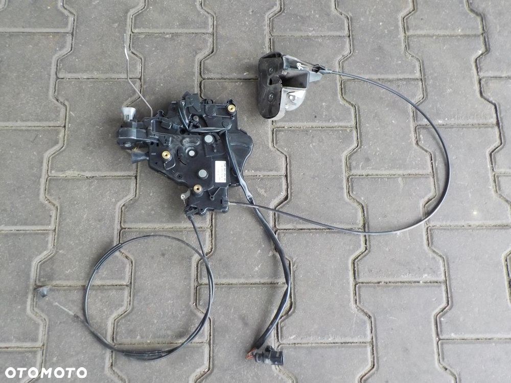 VW T5 ZAMEK DRZWI ODSUWANYCH BOCZNYCH 7H0843654BR - 1