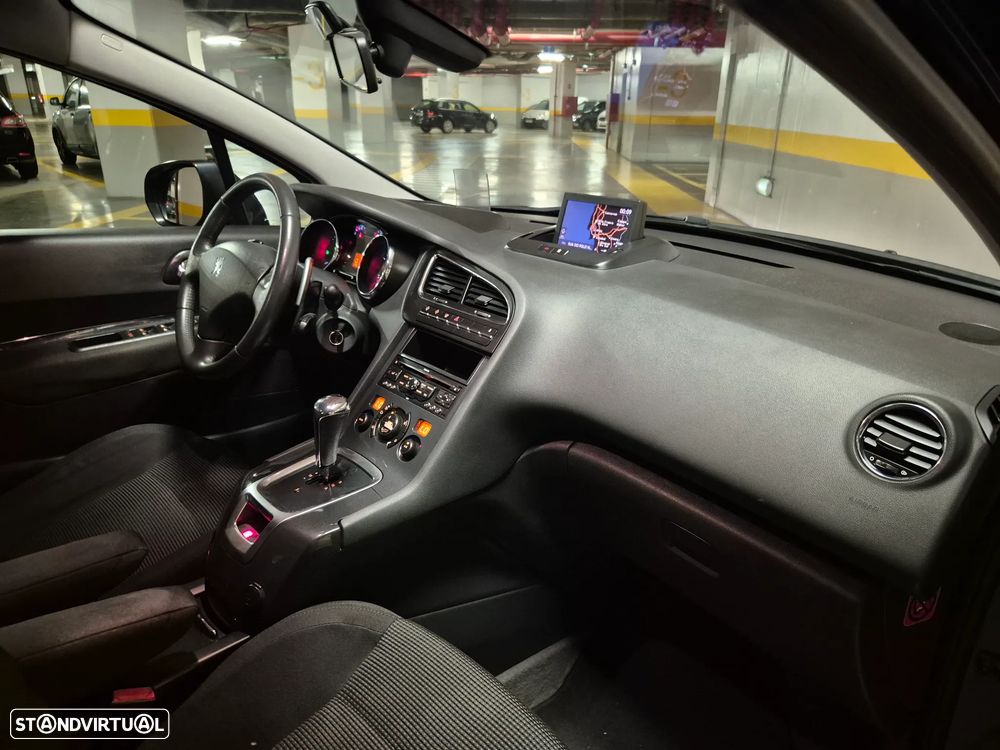 Peugeot 5008 1.6 E-HDi Tech-Motion CMP6 - 35