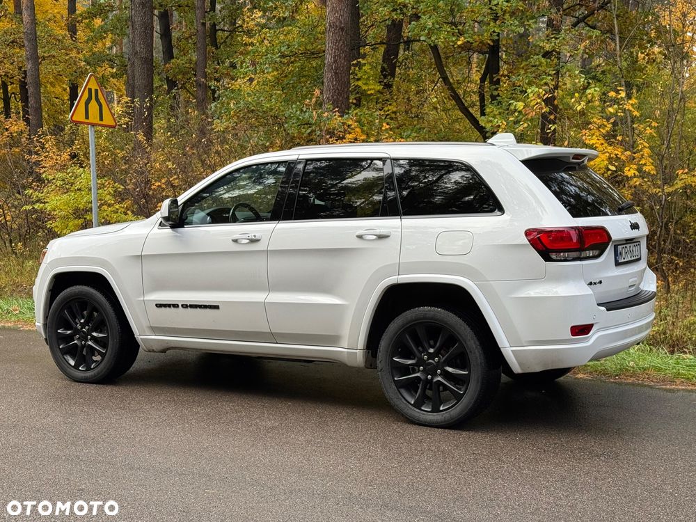 Jeep Grand Cherokee - 4