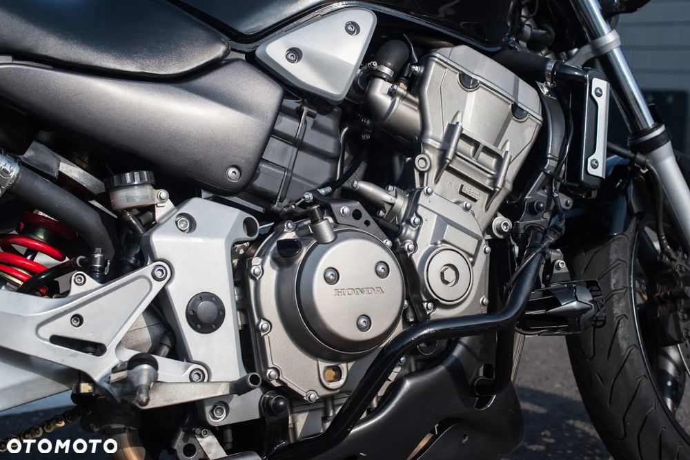 Honda Hornet - 4