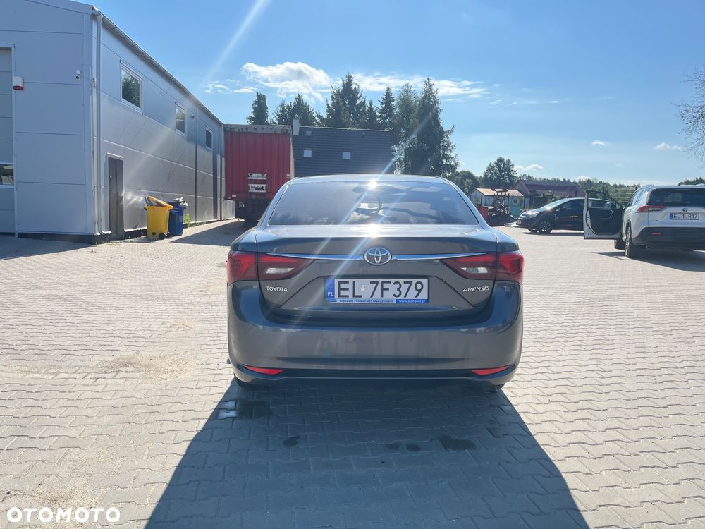 Toyota Avensis 2.0 D-4D Active Business - 5