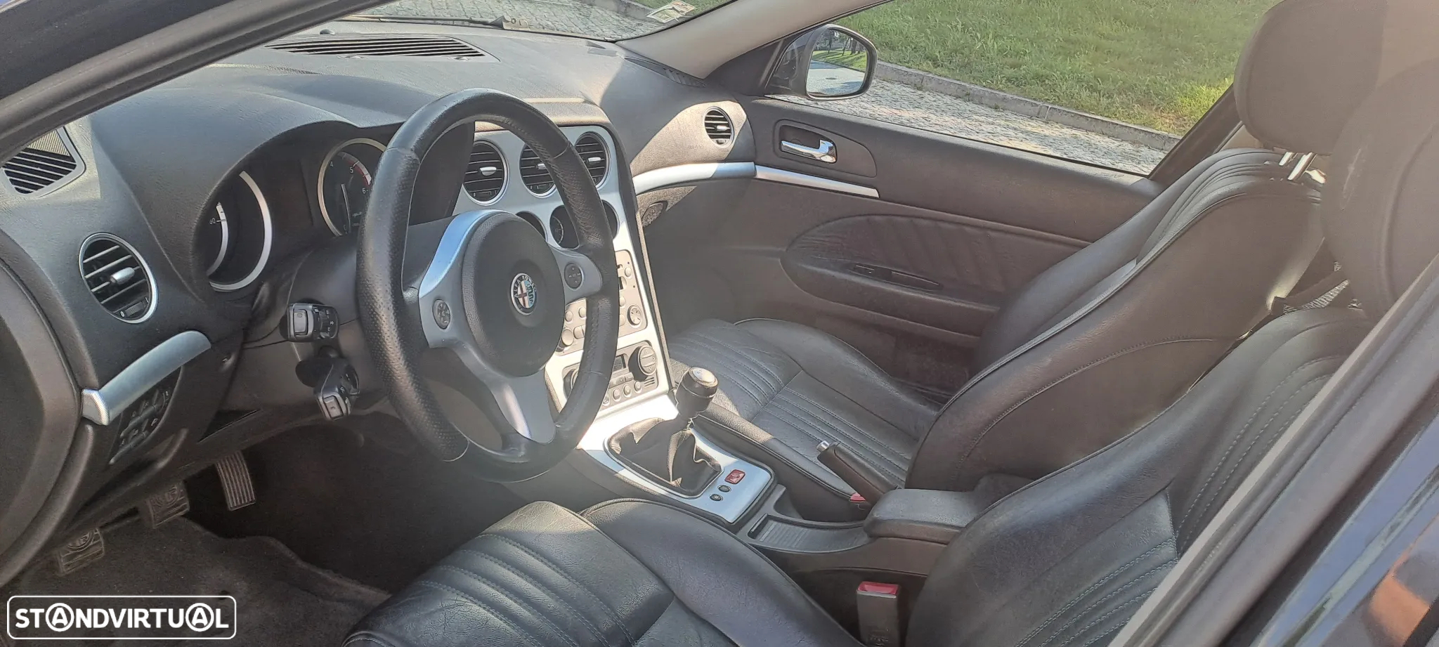 Alfa Romeo 159 Sportwagon 1.9 JTDm 8V Elegante - 9