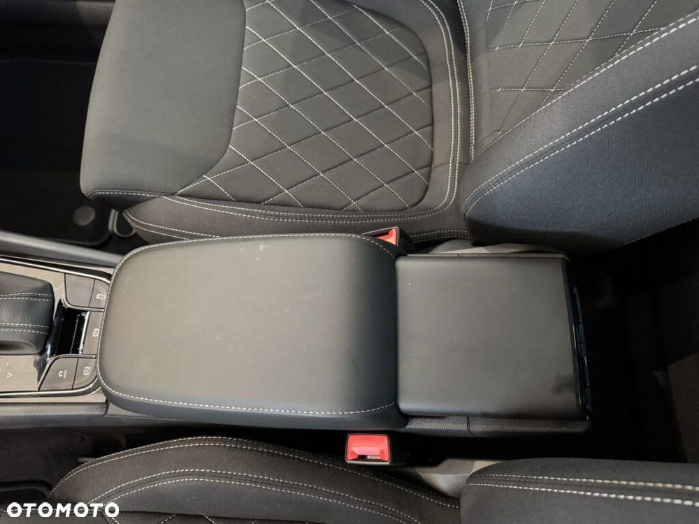 Skoda Karoq 1.5 TSI ACT Sportline DSG - 18