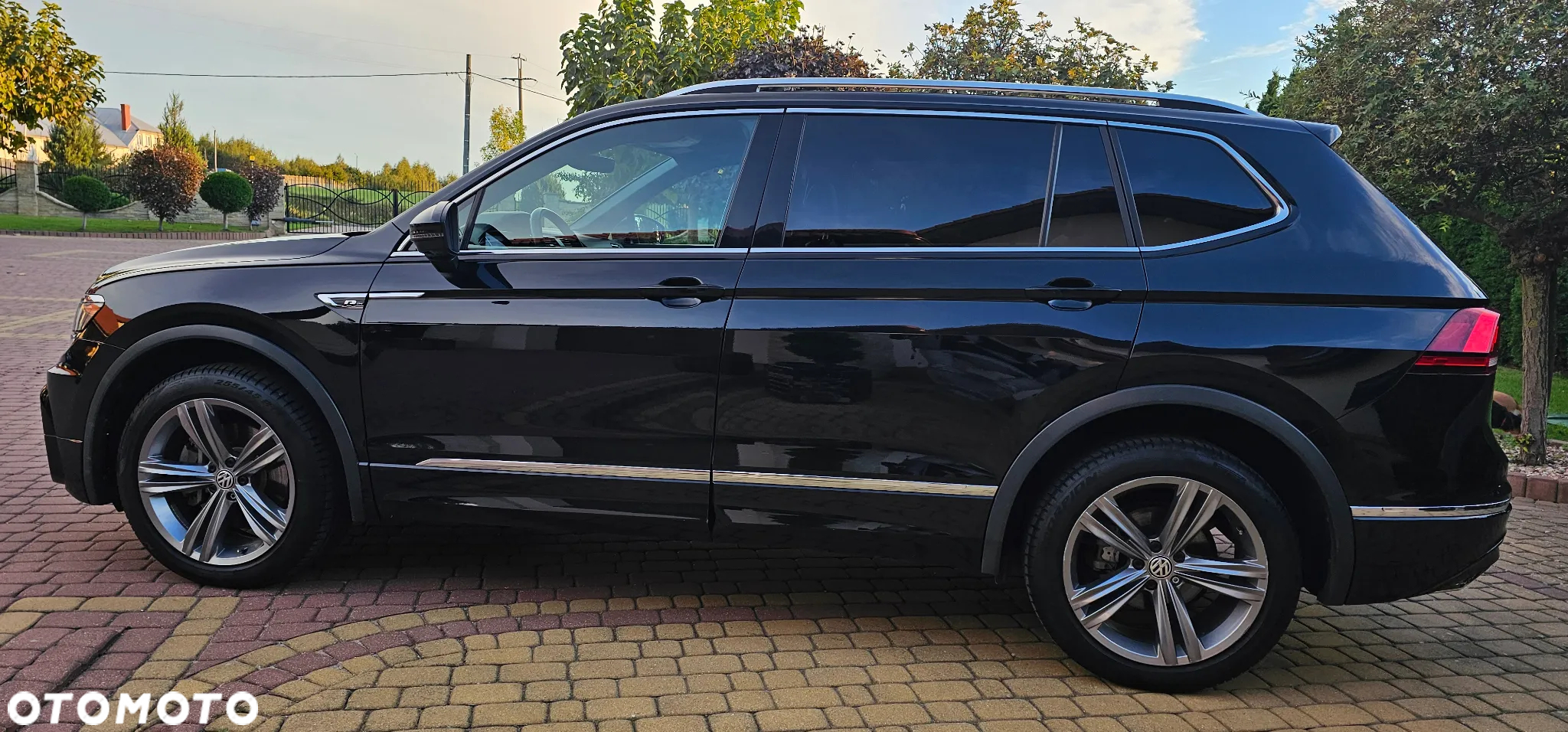 Volkswagen Tiguan 2.0 TSI 4Mot R-Line DSG - 26