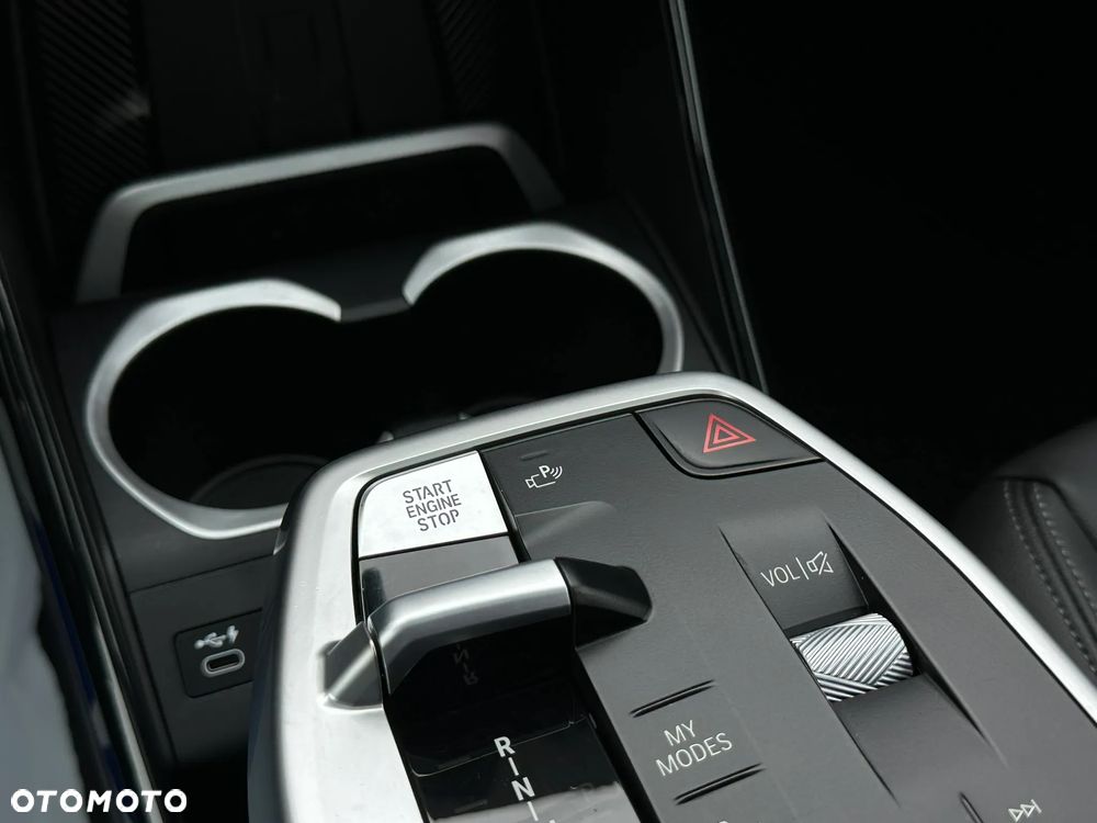 BMW X1 xDrive20d mHEV xLine - 30