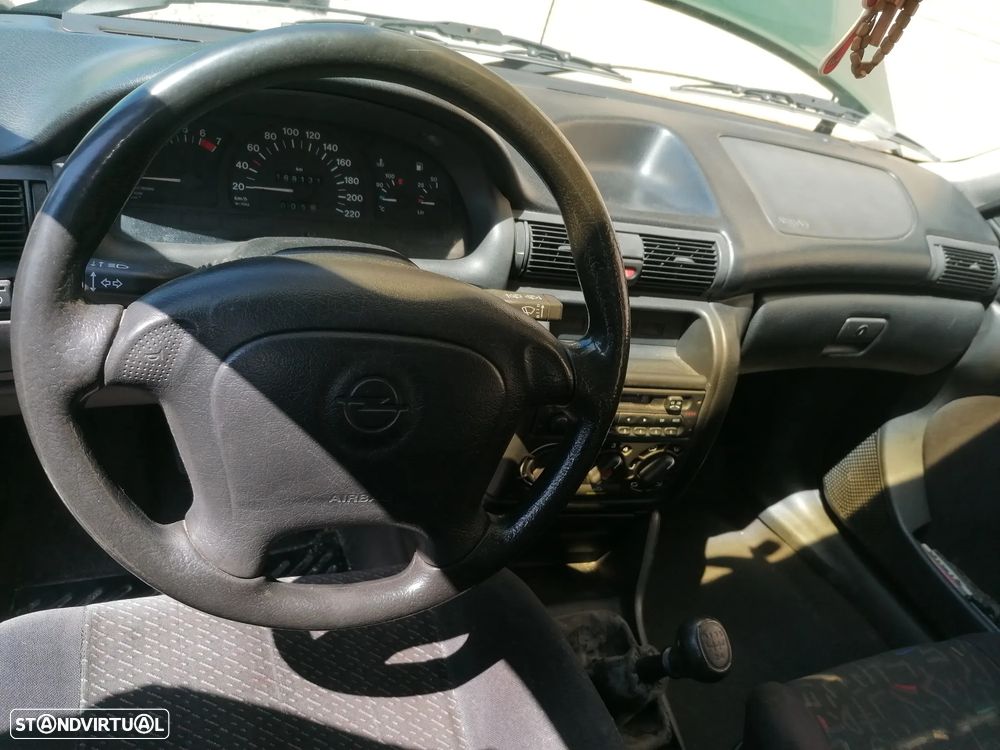 Opel Astra Caravan 1.4i Club - 7