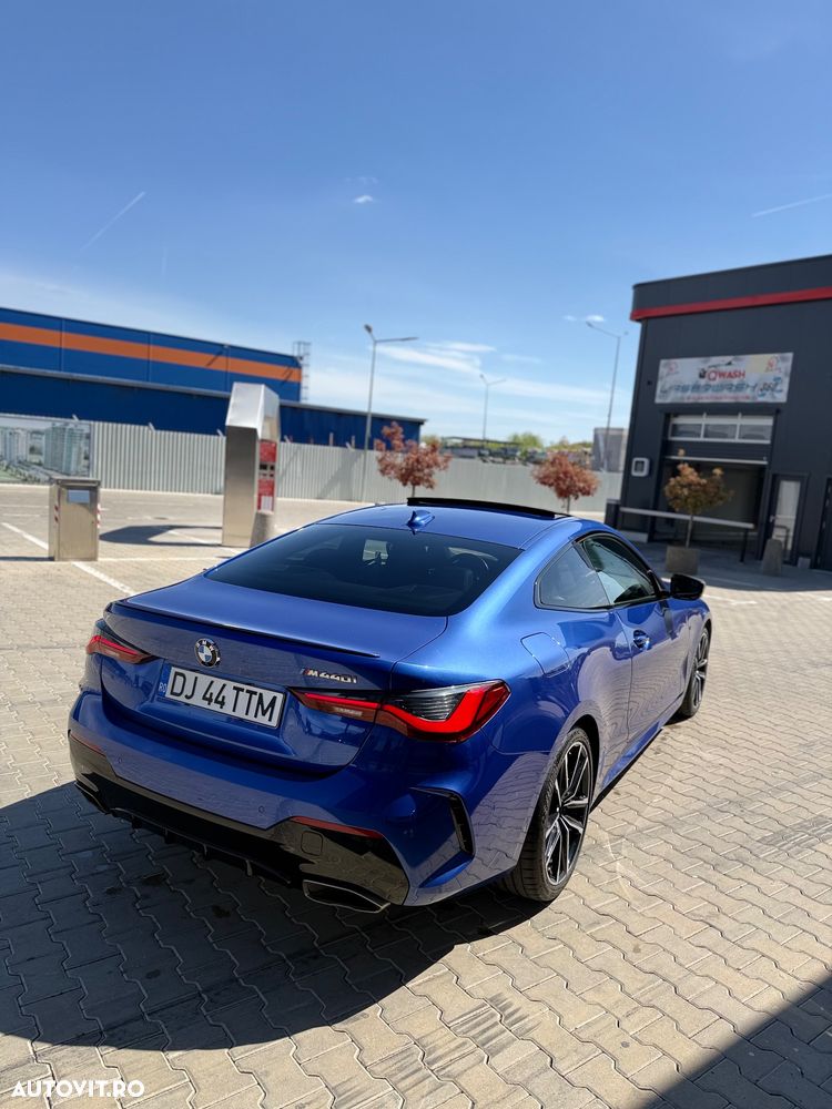BMW M4 M440i xDrive - 5