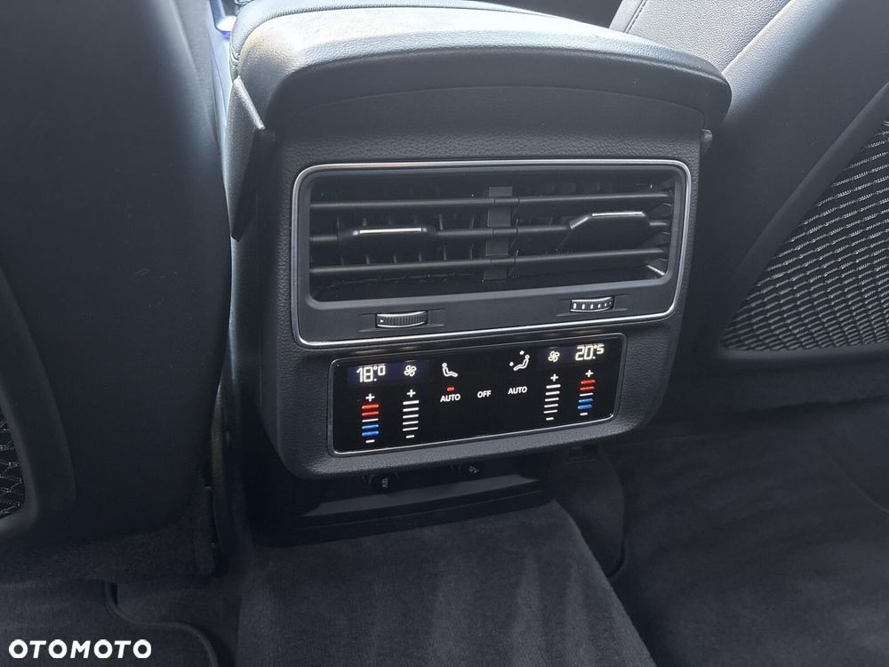 Audi Q7 - 22