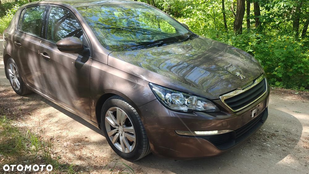 Peugeot 308 2.0 Blue HDi Allure S&S - 4
