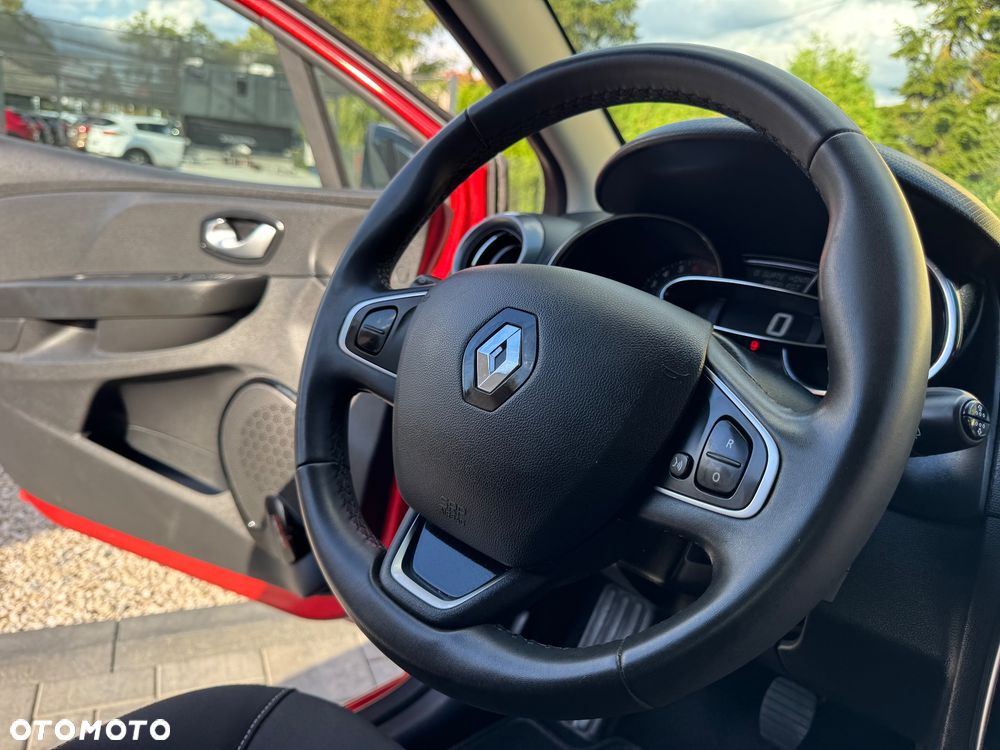 Renault Clio 1.2 16V 75 LIMITED 2018 - 32