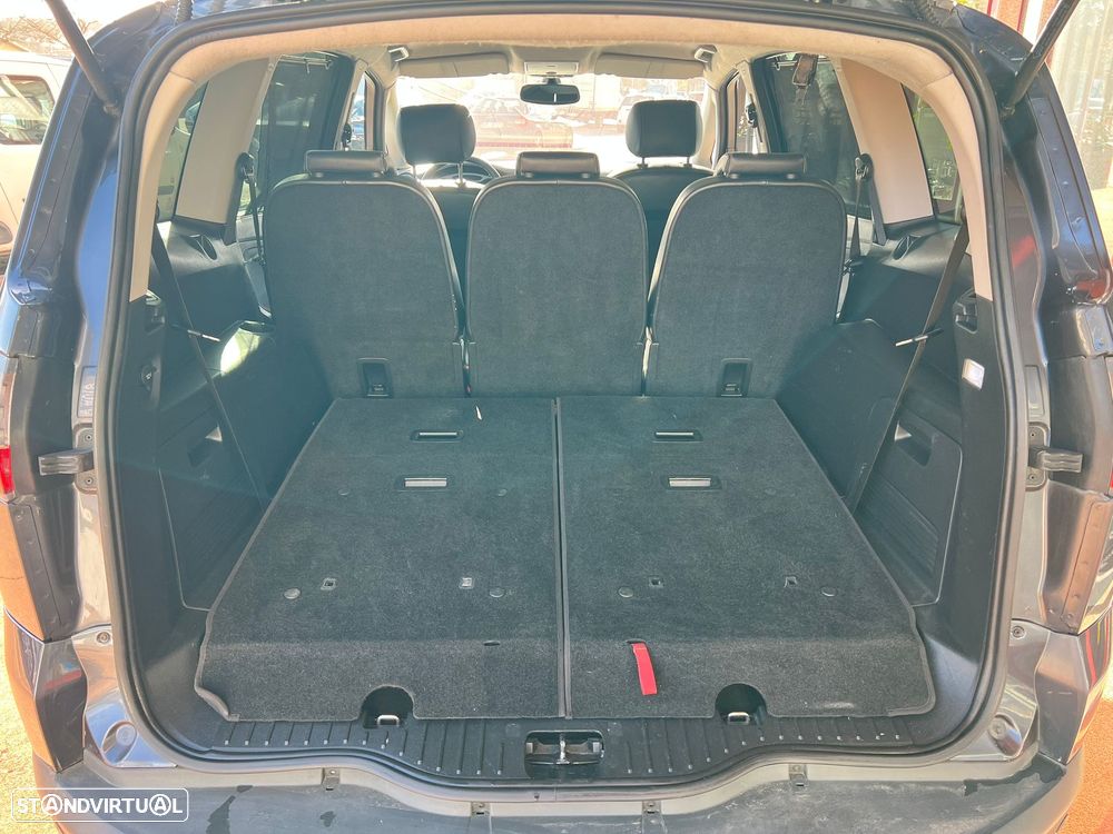 Ford S-Max 2.0 TDCi Titanium 7L - 9