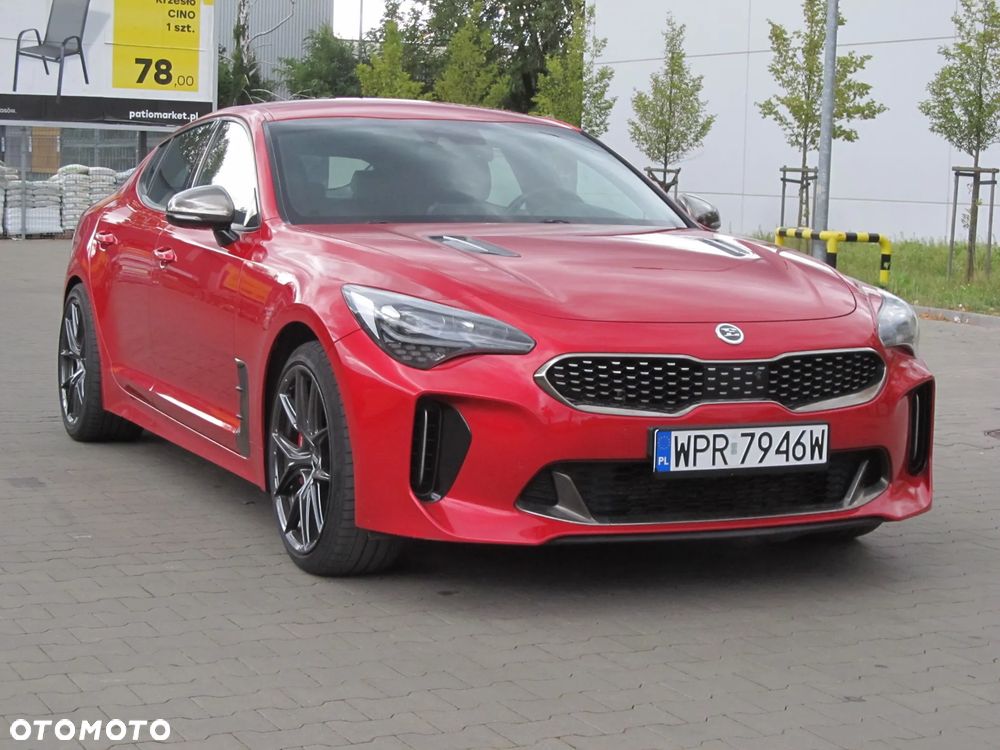 Kia Stinger - 19