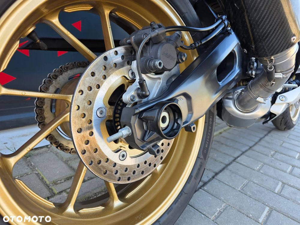 Yamaha R7 - 22