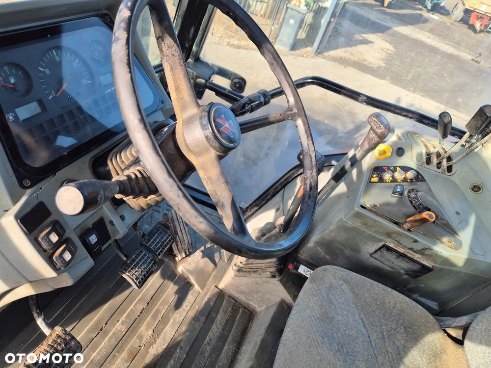 Massey Ferguson 8120 - 12