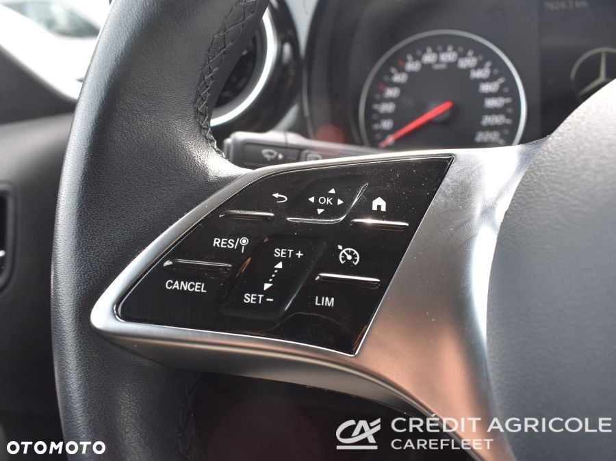 Mercedes-Benz Klasa T 180 d Progressive - 24