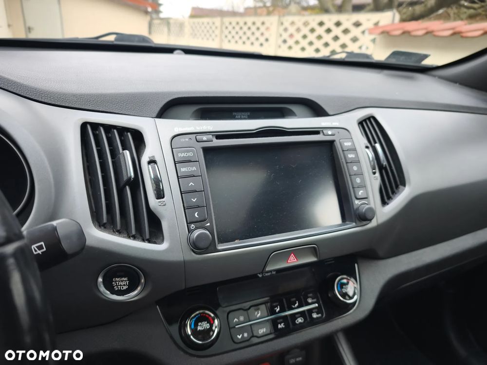 Kia Sportage 2.0 CRDI XL AWD - 9