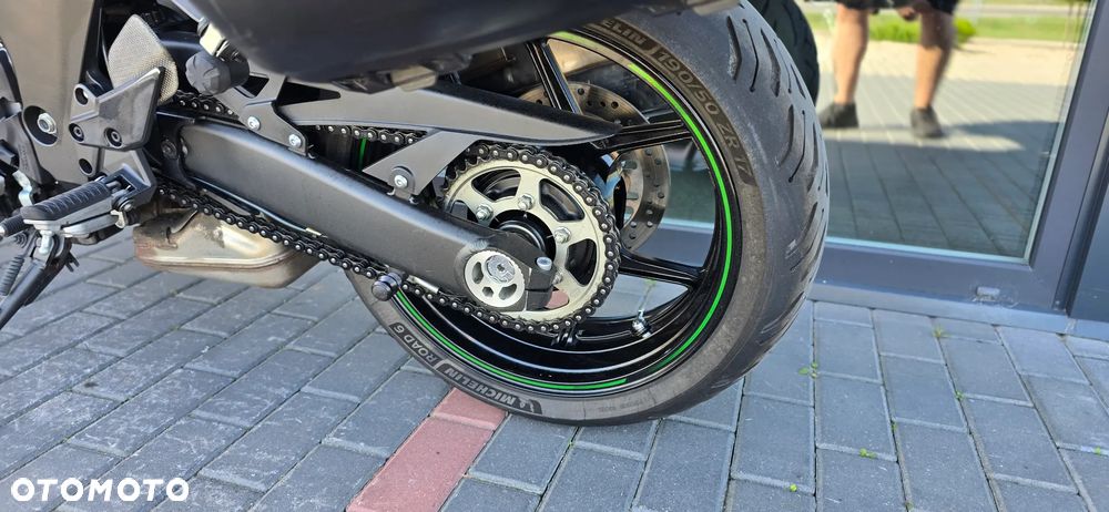 Kawasaki Ninja 1000 SX - 38