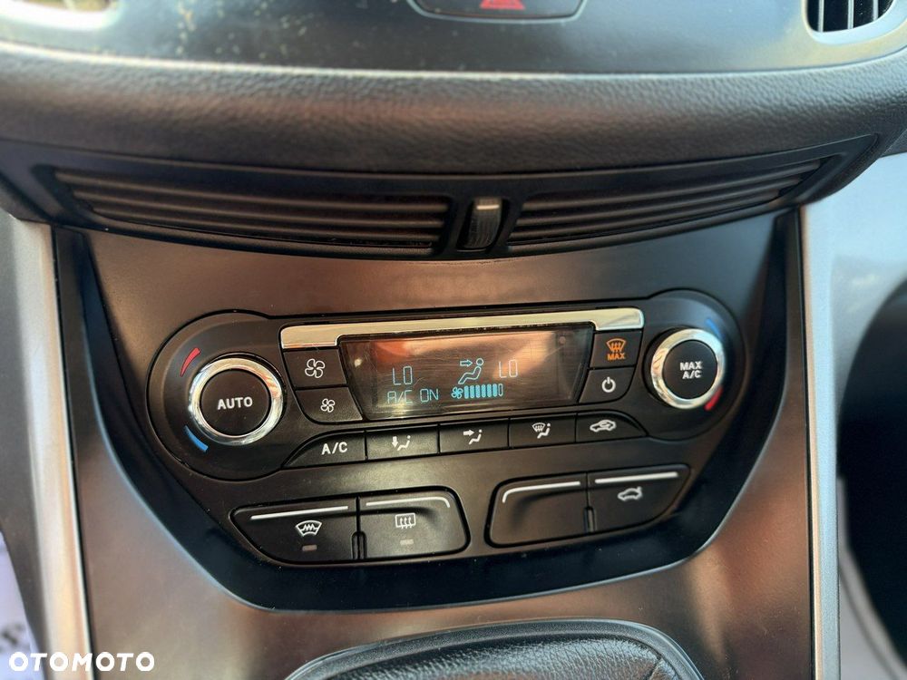 Ford Kuga 2.0 TDCi 2x4 SYNC - 21