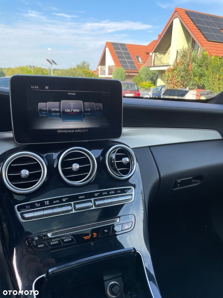 Mercedes-Benz Klasa C 300 7G-TRONIC AMG Line - 16