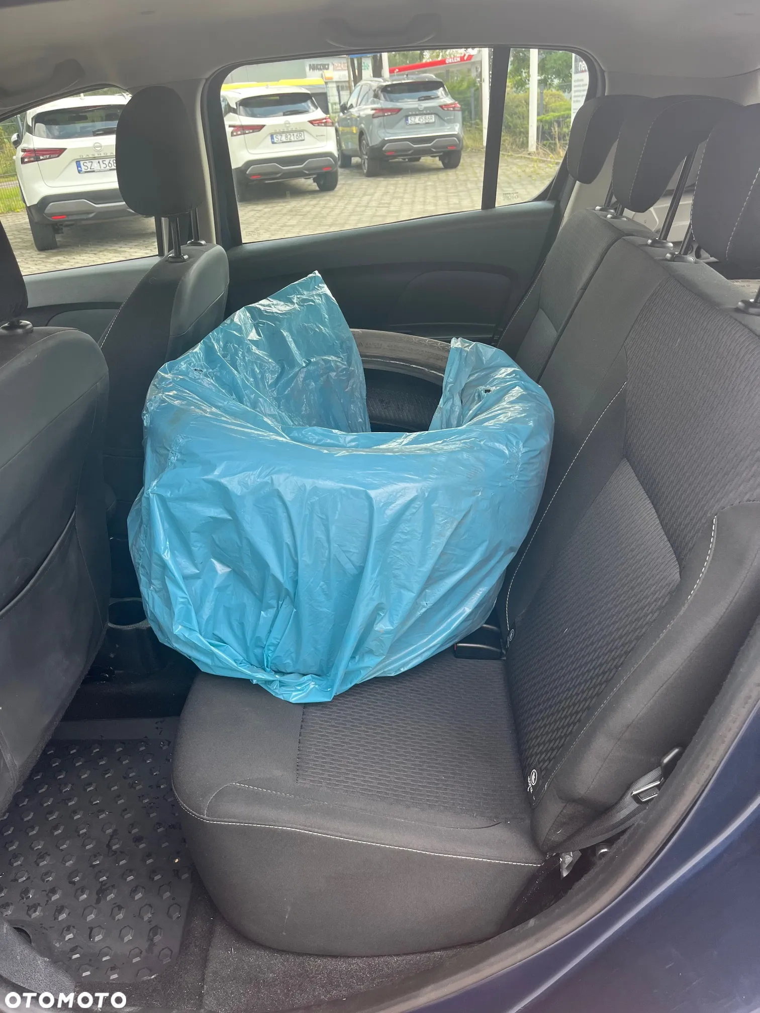 Dacia Sandero 1.2 16V Laureate - 11