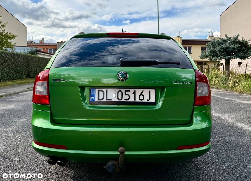 Skoda Octavia 2.0 TDI DPF RS - 10