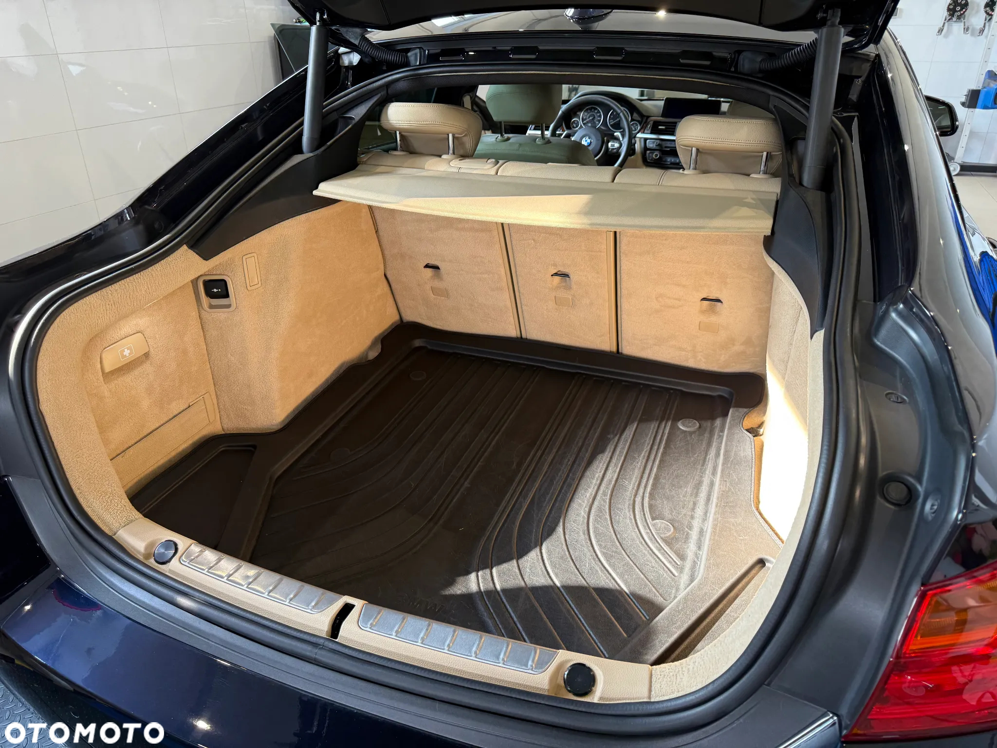 BMW Seria 4 435i Gran Coupe - 13