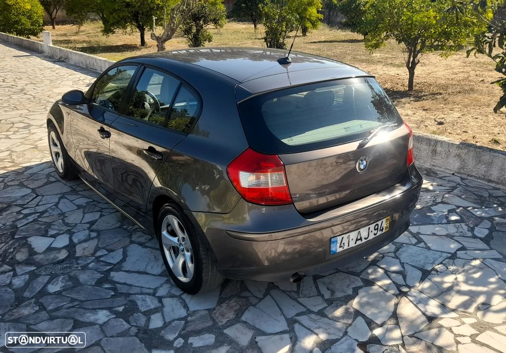 BMW 116 i Exclusive - 4