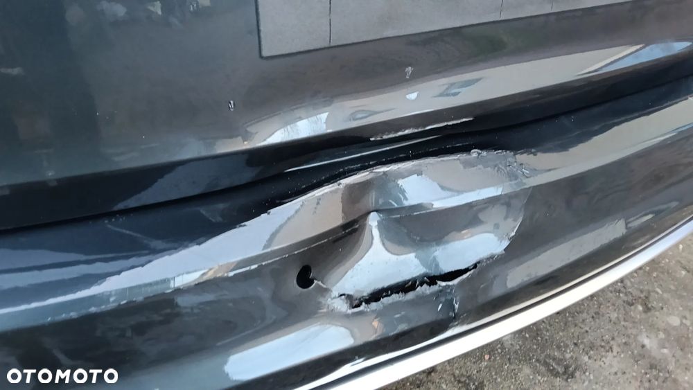 Audi A4 Avant 2.0 TDI S tronic - 13