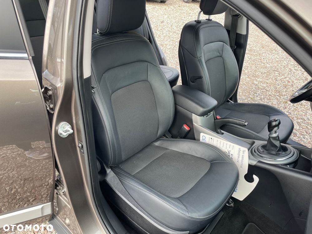 Kia Sportage 2.0 CRDI 4WD Spirit - 16