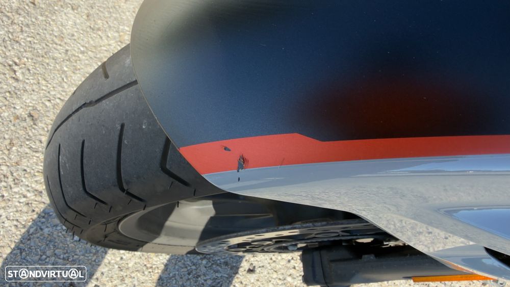 Honda Goldwing GOLDWING BAGGER  GL18800BD - 13