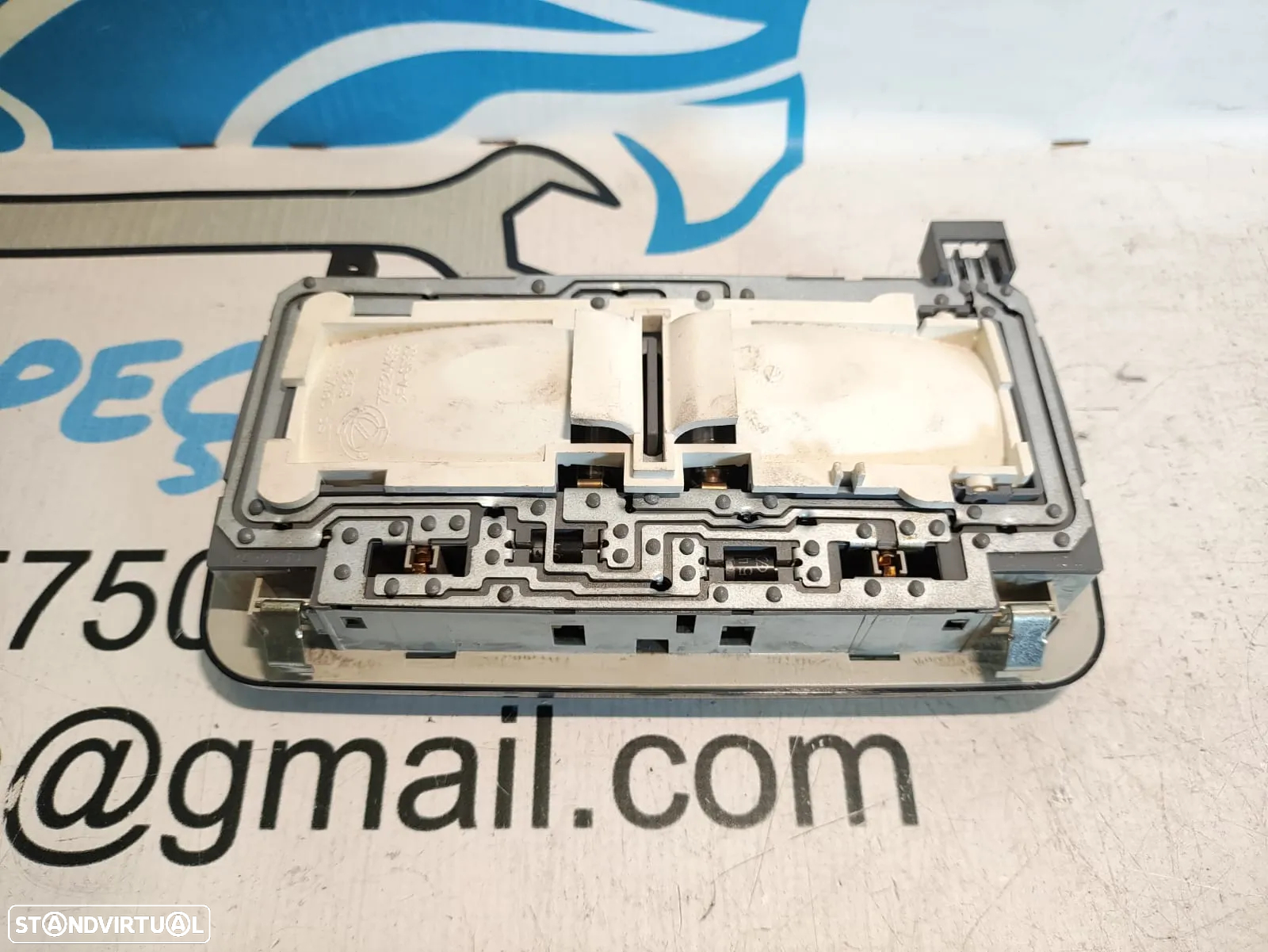 LUZ LUZES INTERIOR PLAFONIER TETO TEJADILHO FRENTE FRONTAL CENTRAL ALFA ROMEO MITO 955 1560808840 735244963 - 4
