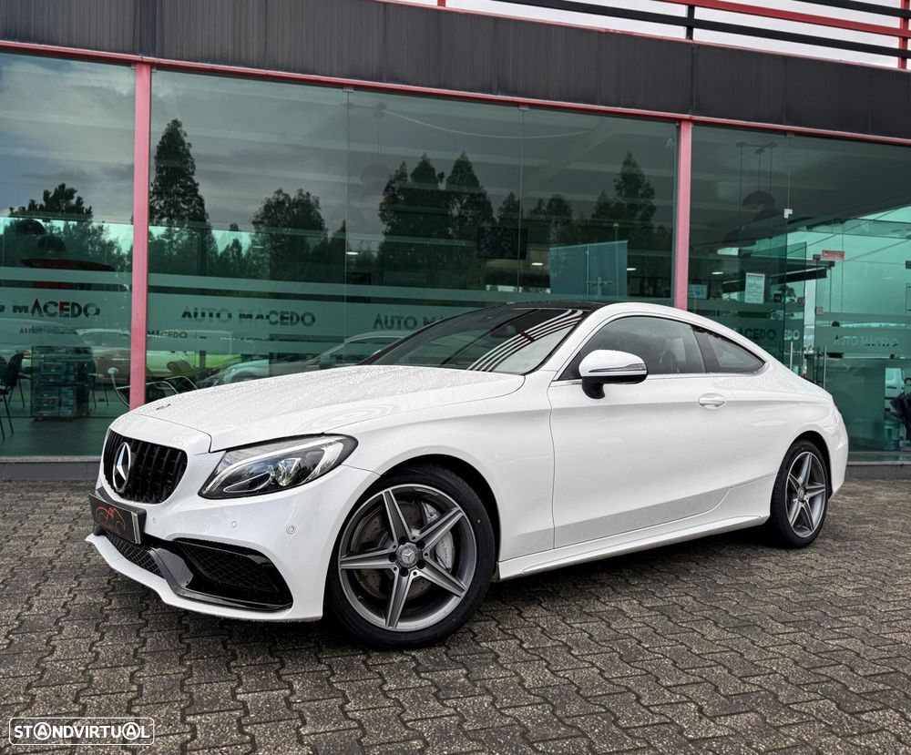 Mercedes-Benz C 200 Coupe 7G-TRONIC AMG Line