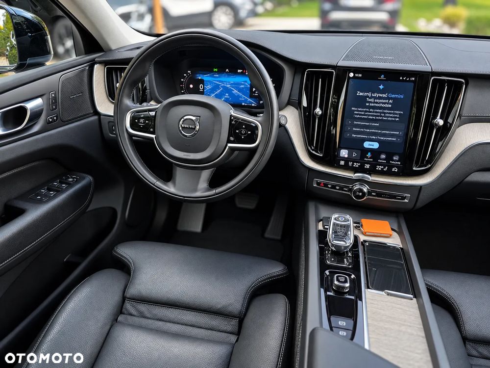 Volvo XC 60 B4 D Inscription - 25
