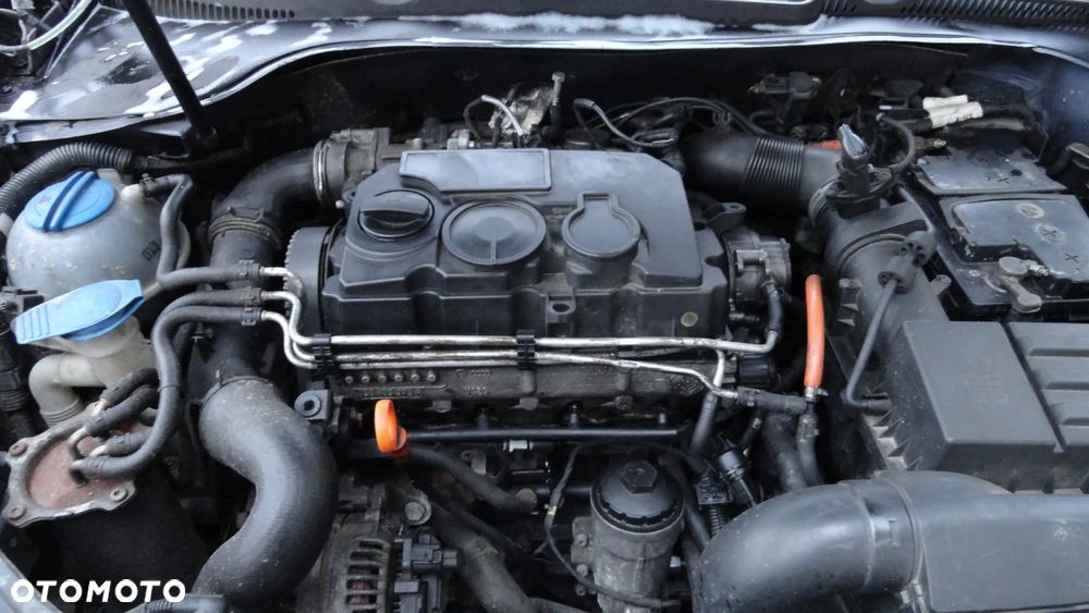 Volkswagen Jetta 1.9 TDI Comfortline - 12