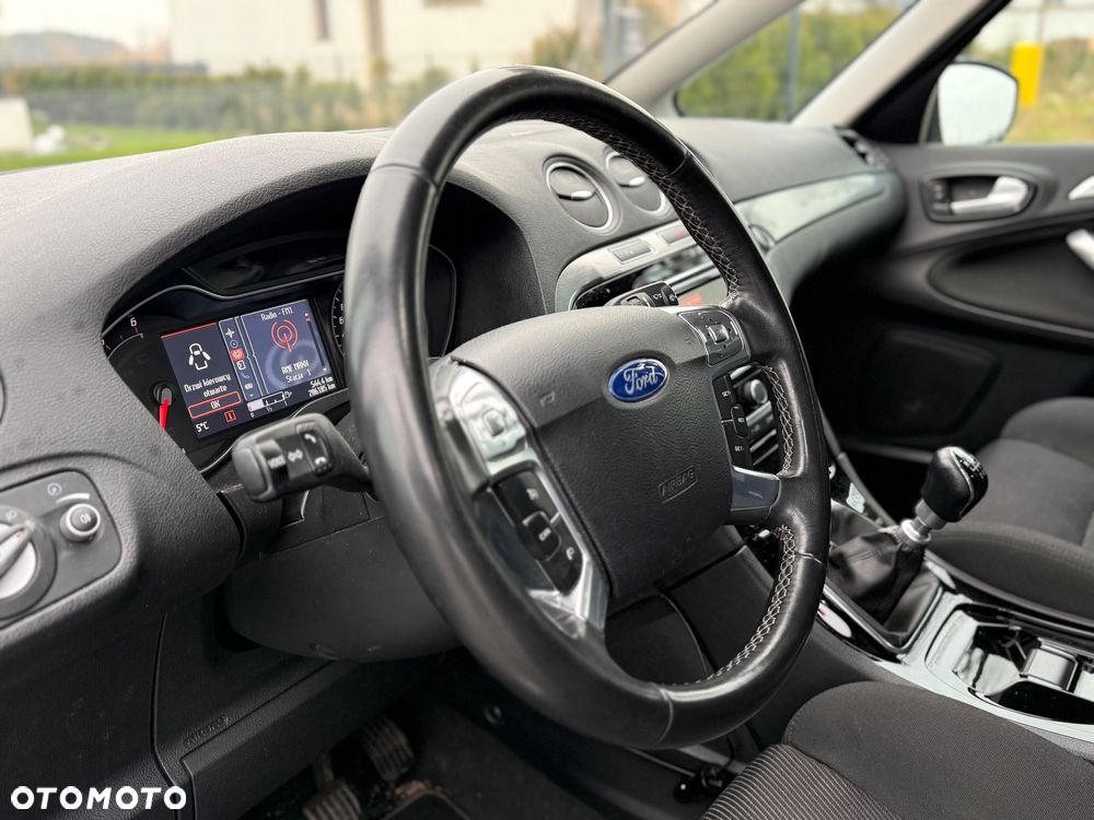 Ford S-Max 2.0 TDCi DPF Titanium - 18