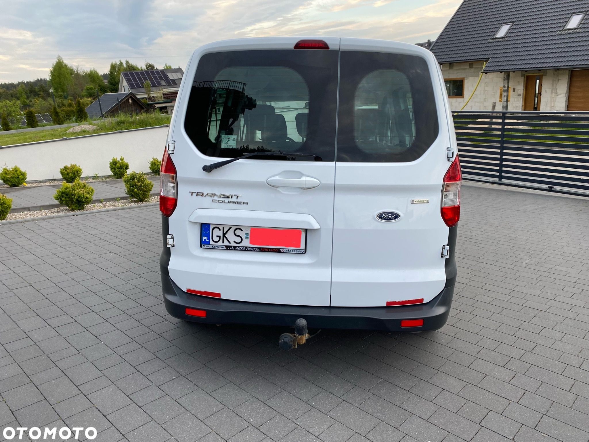 Ford Transit Courier 1.0 EcoBoost Ambiente - 6