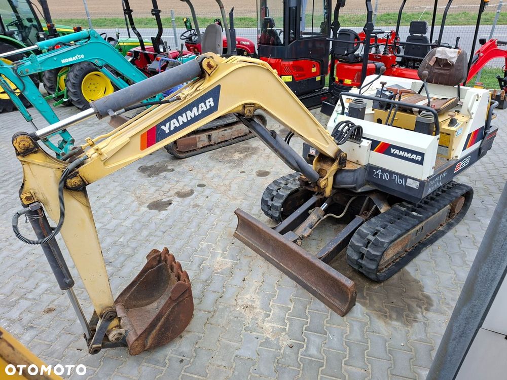 Yanmar B-22 - 1