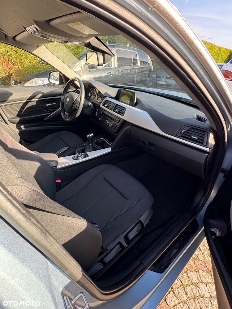 BMW Seria 3 316d Advantage - 17