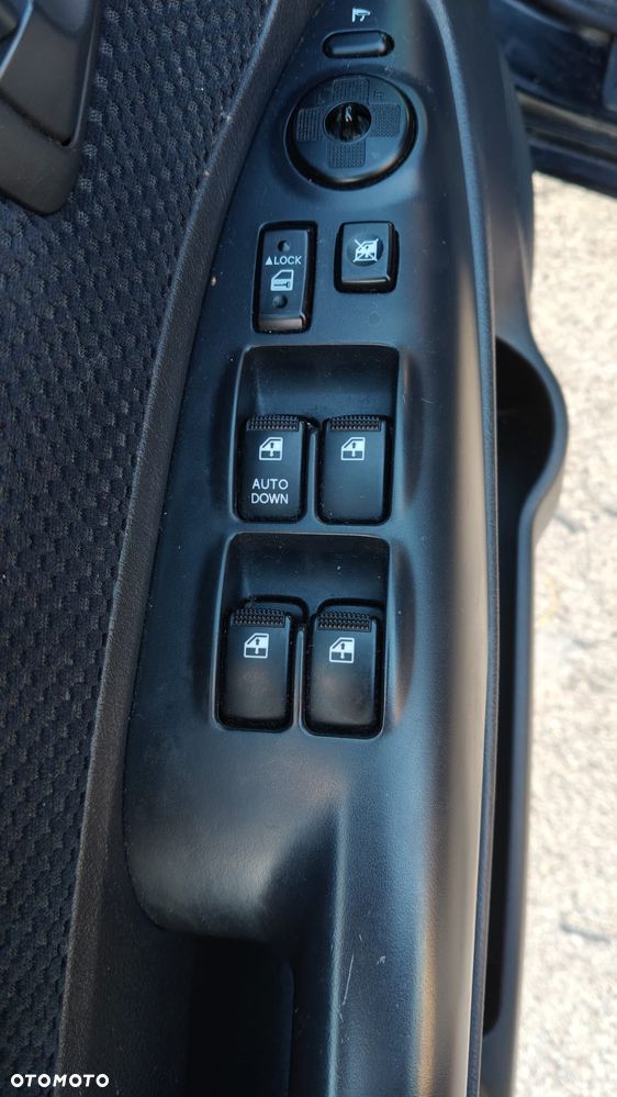 Hyundai Tucson 2.0 Comfort 2WD - 10