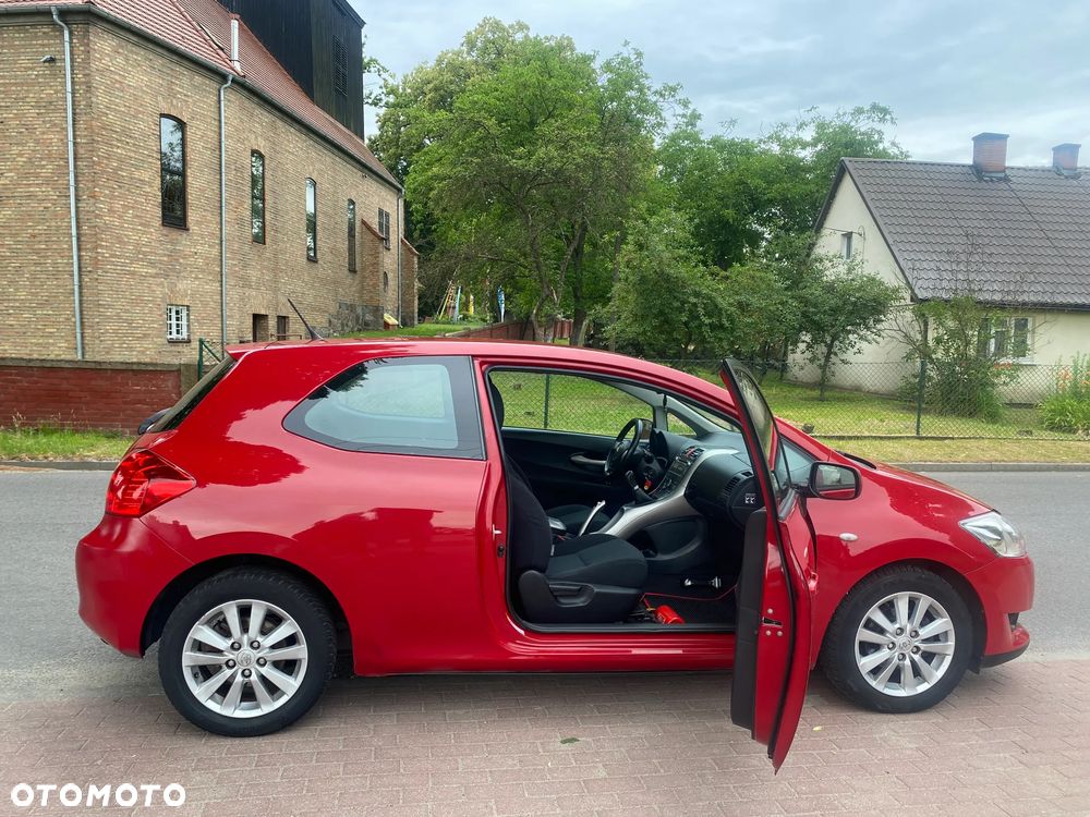 Toyota Auris 1.4 D-4D Luna - 6