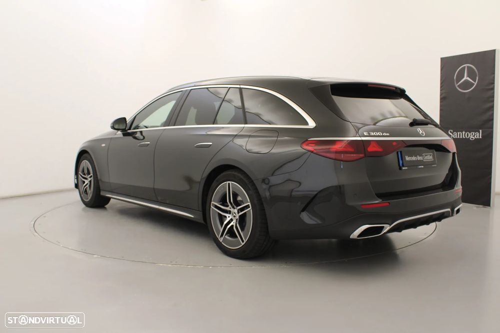 Mercedes-Benz E 300 - 10