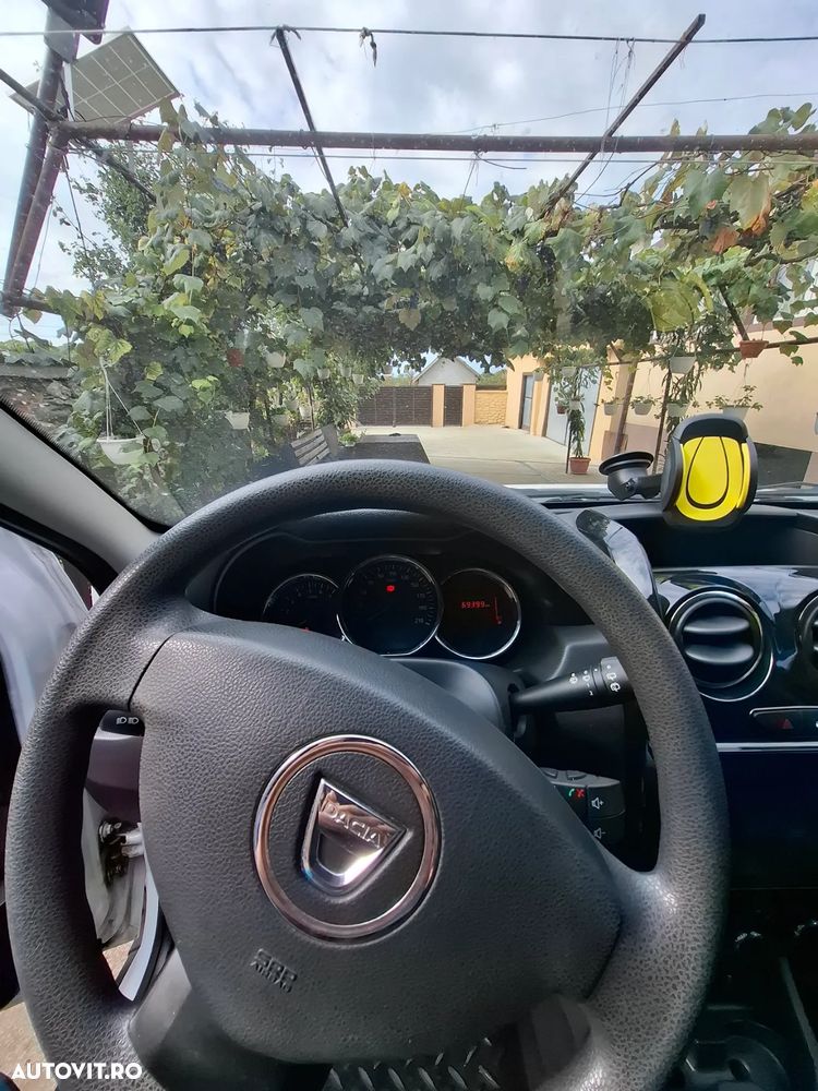 Dacia Duster 1.5 dCi 4x4 Laureate - 3